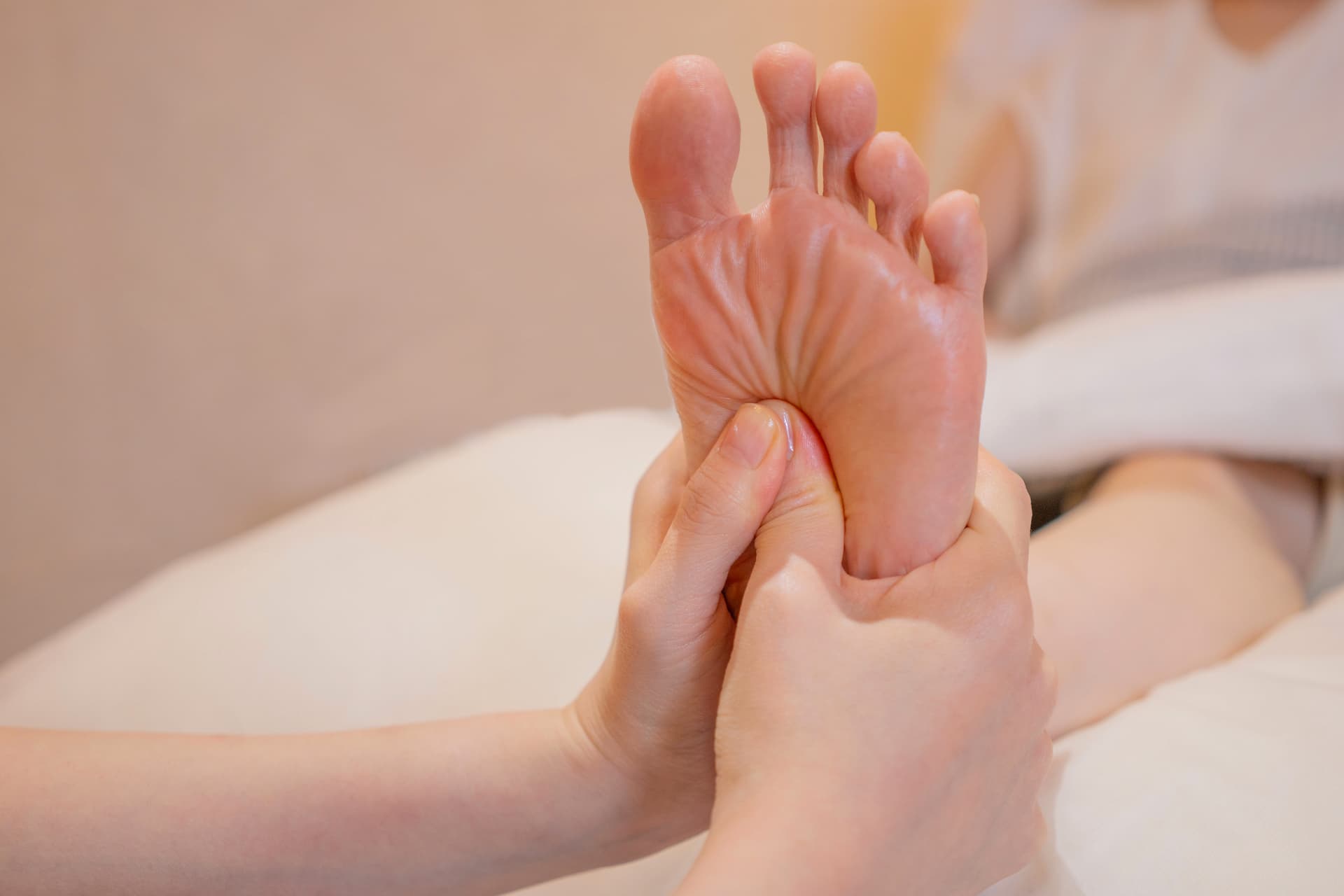 フットマッサージ